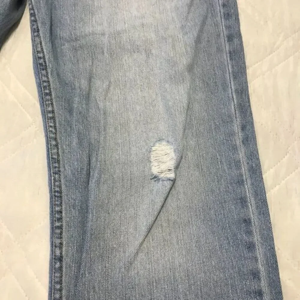 Arizona Jean Co distressed‎ blue jeans size 36X29